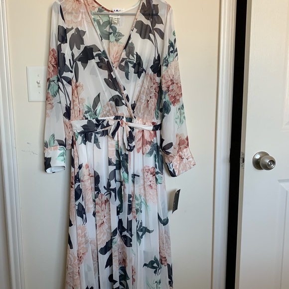 En focus studio maxi dress Clearance